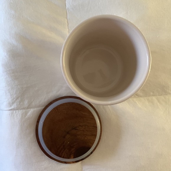 Rae Dunn SUGAR CELLAR container - Picture 4 of 6